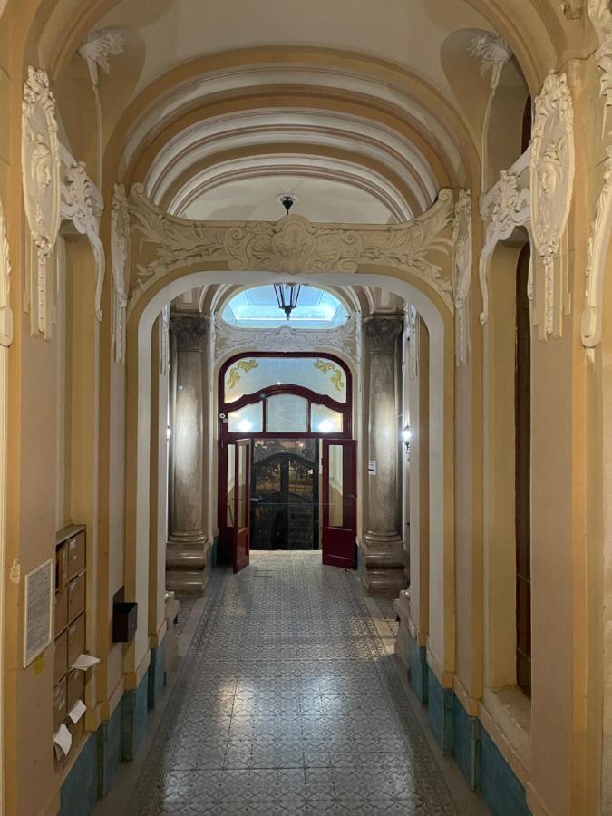 בודפשט Vintage Home In The Heart Of The City מראה חיצוני תמונה